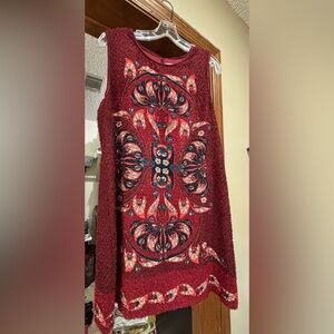 Elegant Red Patterned Sleeveless Dress